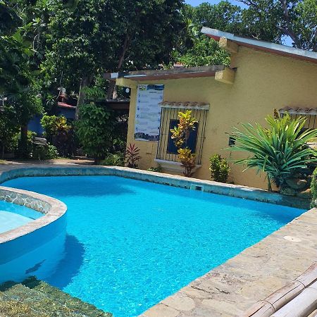 Hostal Nova Colonial Puerto Colombia المظهر الخارجي الصورة