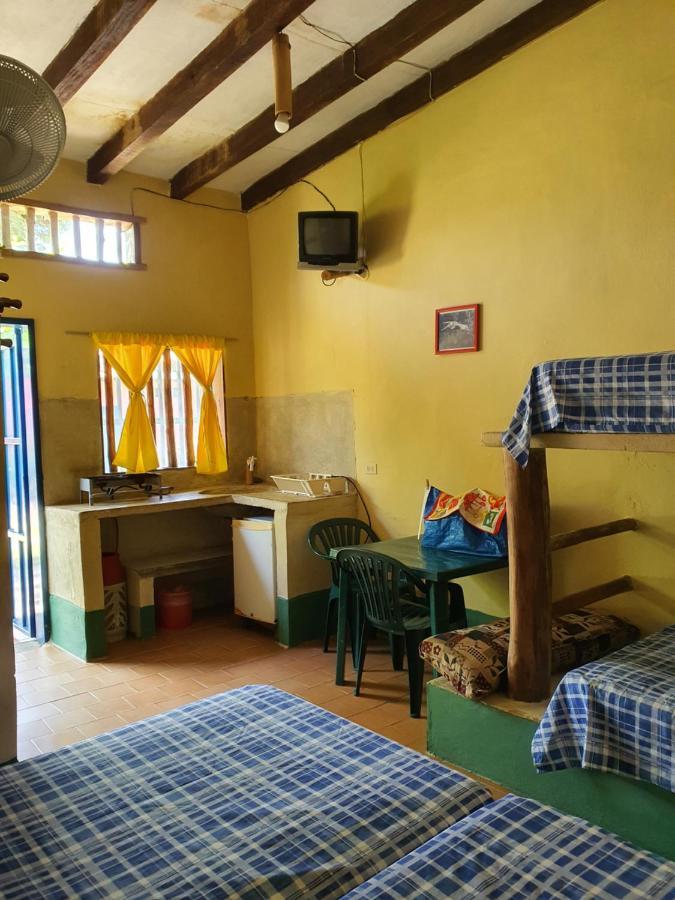 Hostal Nova Colonial Puerto Colombia الغرفة الصورة