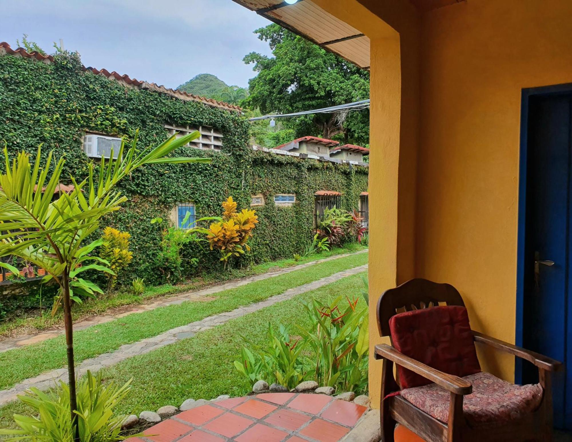 Hostal Nova Colonial Puerto Colombia الغرفة الصورة